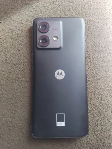 Celular edge 40 motorola