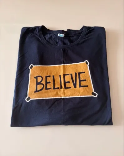 Camiseta plus size Believe