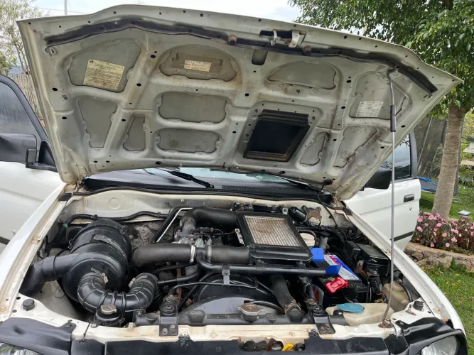 Mitsubishi L200 GL 2.5 4X4 CD Diesel 2007