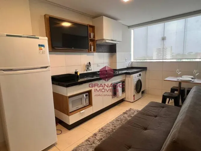 Apartamento todo mobiliado com 1 dormitório à venda, 27 m² por R$ 268.000 - Zona 07 - Mari
