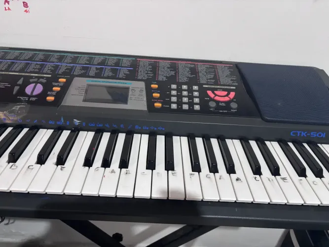 Teclado Casio CTK 501 49 teclas
