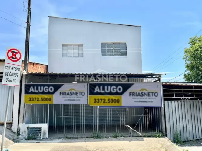 Salão comercial e casa no bairro Santo Antonio