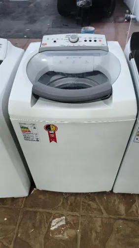Vendo máquina de lavar roupa Brastemp 11kg bacia de inox voltagem 220 entrego com garantia