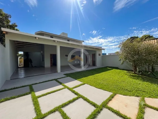 Casa com piscina regiao Jardim Planalto para vender , Goiânia/GO