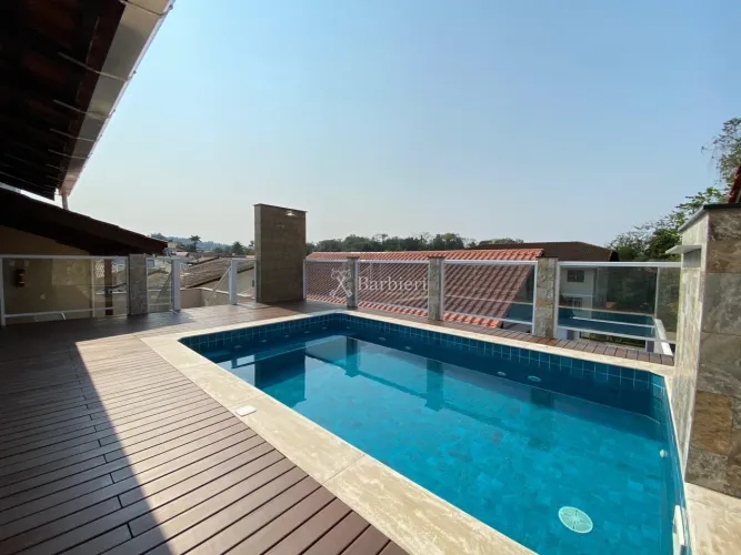 Casa com 3 dormitórios à venda, 367 m² por R$ 1.200.000 - Velha - Blumenau/SC