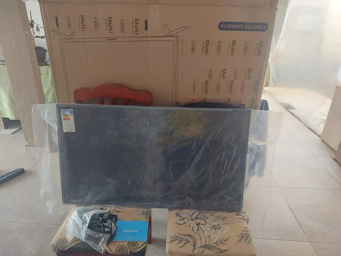 VENDE-TV NOVA NA CAIXA