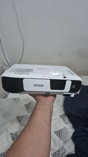 Projetor Epson PowerLite S41+ Novo - Excelente Estado - Sem Marcas de Uso
