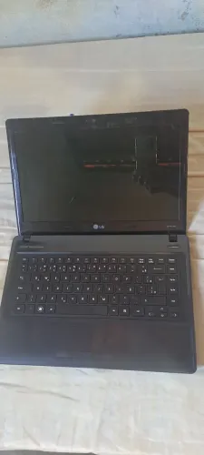 Notebook i5 8ram, AVISO! BATERIA A TOMADA, POR ISSO DO VALOR.