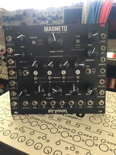 Módulo Sintetizador Eurorack Strymon Magneto