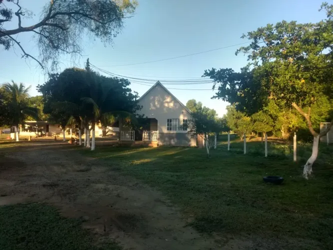 Oportunidade Sítio no Imburo com 160.000m², 3 casas, salão p/ eventos, cistern 20mil L,