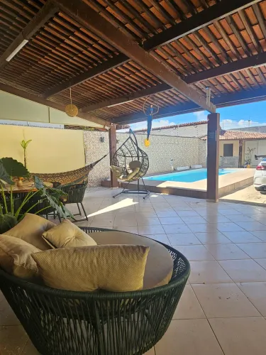 Casa com Piscina na Massagueira