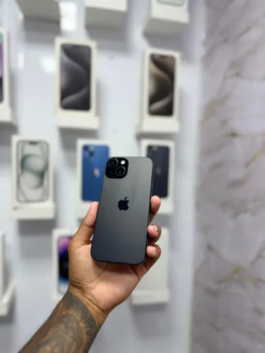 IPHONE 15 128GB<br>R$ 3.399,00
