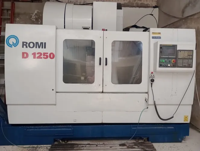 Centro de Usinagem ROMI D1250 (2015) FANUC 0i-MD