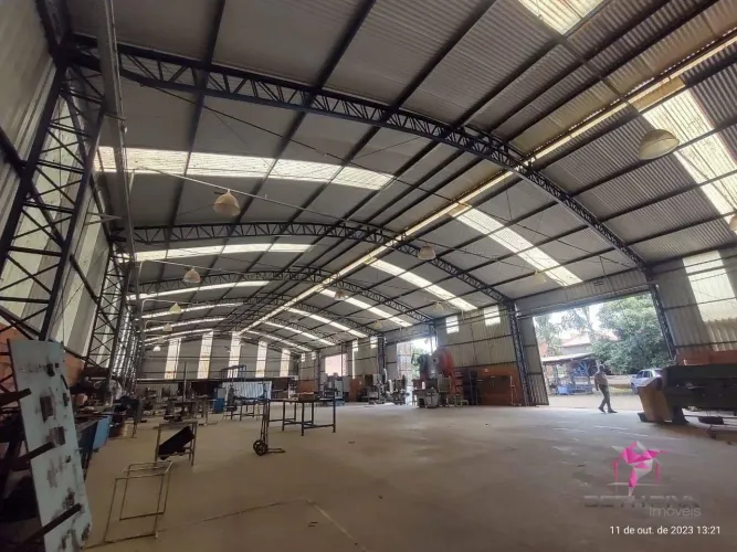 Barracão à venda, 1800 m² por R$ 2.590.000 - Distrito Industrial - Leme/SP
