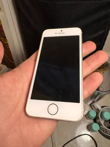 iPhone SE 2020 