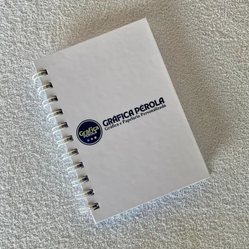 Caderno pautado pequeno A6