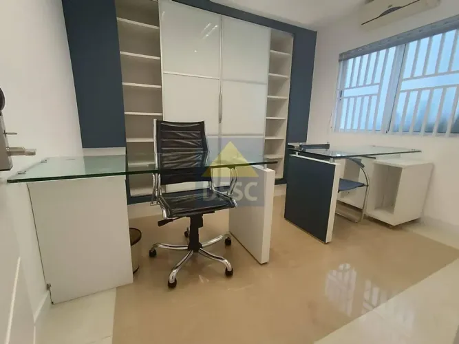 Sala para locação comercial em Balneário Camboriú Rua 3130