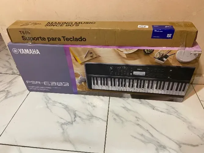 Teclado yamaha novo na caixa