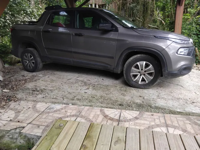 Fiat Toro Freedom 2.0 16V 4X4 TB Diesel Mec. 2018