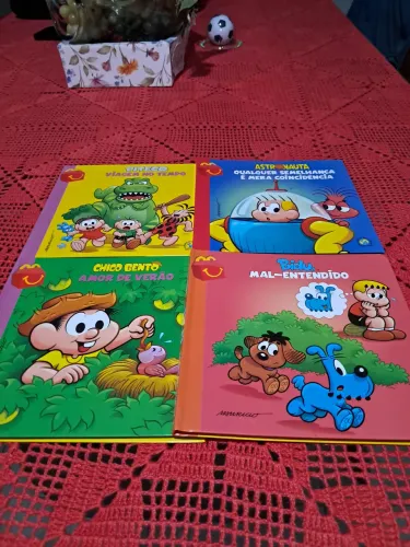 Livros infantil 30 reais os 4.