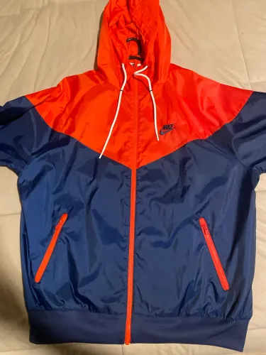 Corta vento Nike novo