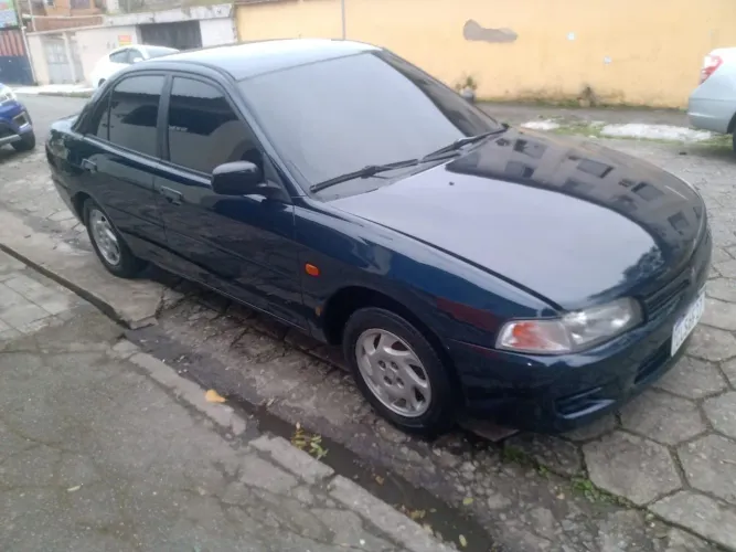 Mitsubishi Lancer GLX 1997