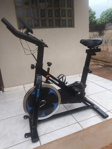 Bicicleta ergométrica Mille fitnes