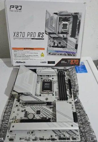 Placa Mae AsRock X870 Pro RS, DDR5 (Socket AMD AM5) - 100% Testada e Perfeita