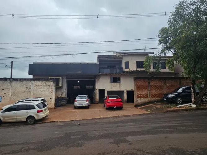 BARRACÃO COMERCIAL E OU INDUSTRIAL A VENDA