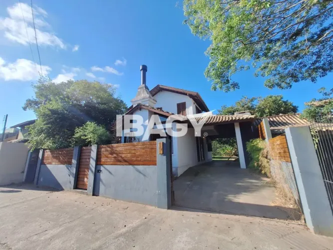 Excelente Casa 3 dormitório(s) em Rio Tavares - Florianópolis