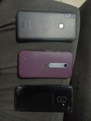 Vendo celulares para peças e etc..