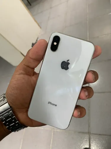 iPhone X