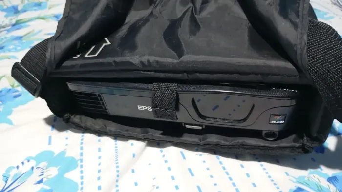 Projetor Epson S12+ 2800l
