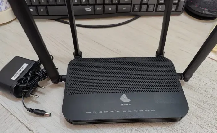 Roteador Huawei EchoLife HG8245W5-6T