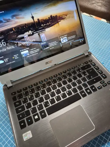 Notebook ACER- Aspire M5 seriesDdr3- 8gigas MVe de 237gb e 500 hd