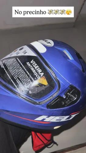 Capacete