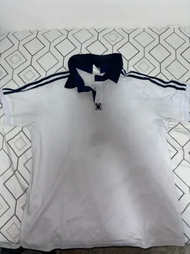 Uniforme pré vestibular darwin 