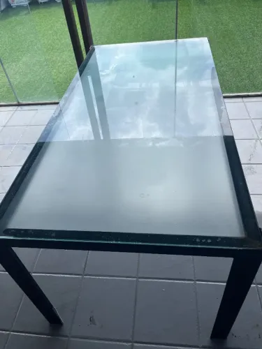 Mesa com tampo de vidro 4mm 1,60x0,80