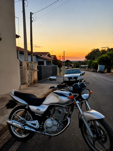 Suzuki EN125 yes