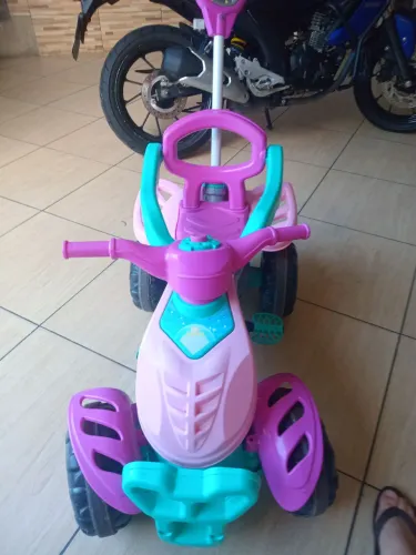 Vendo carrinho de brinquedo 
