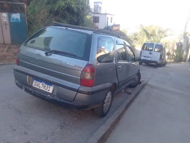 Fiat Palio Weekend Stile 1.6 MPI 16V 4P 1998