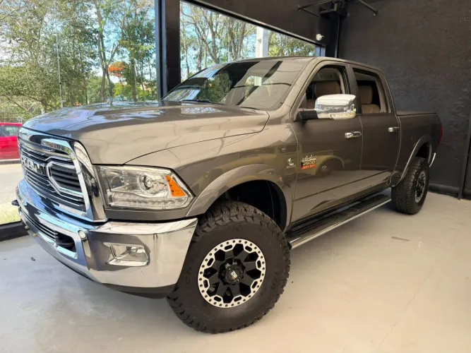 Ram 2500 Laram. 6.7 ED. Abqm TB CD 4X4 Die. 2012