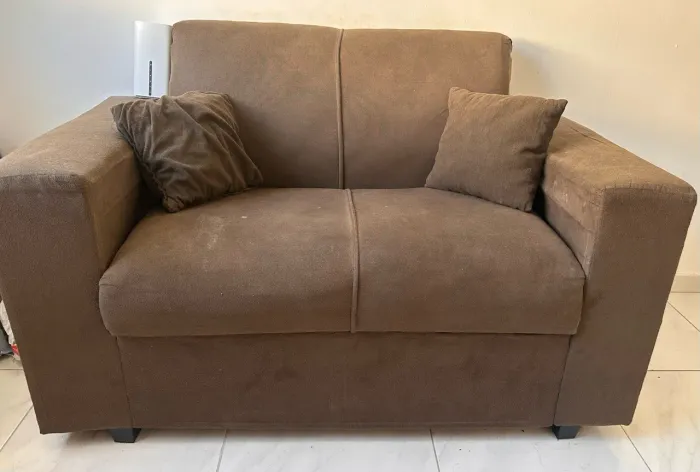 Sofá 2 lugares