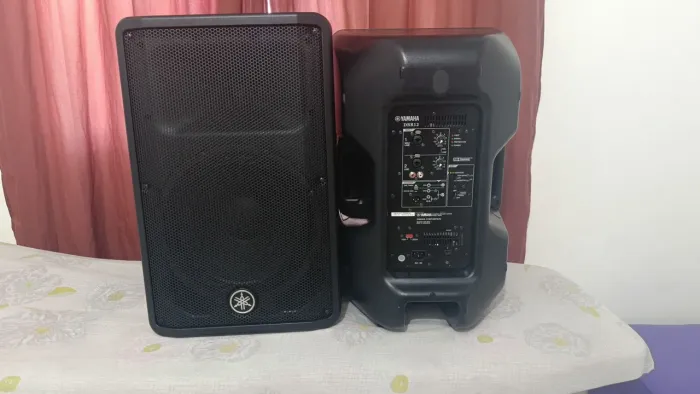 02 CAIXAS YAMAHA DBR 12 NOVA COM NOTA , PASSO CARTÃO TBM