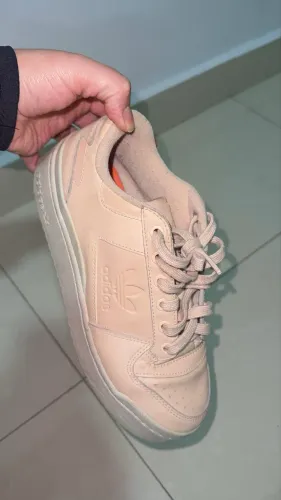 Tênis adidas bege original 