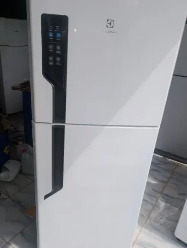 ELETROLUX FROST FREE PREMIUM 
