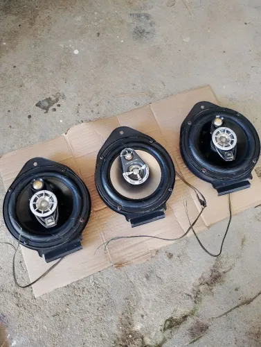Fones de 6 polegadas 