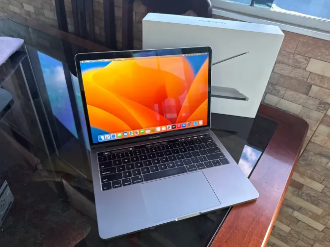 macbook pro i5 2017
