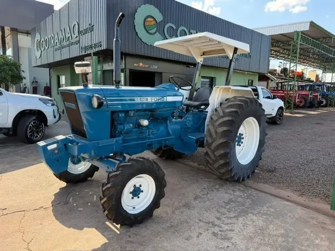 Ford 5600 ano 1982 4x2