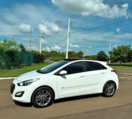 Hyundai I30 1.8 16V Aut. 5P 2015